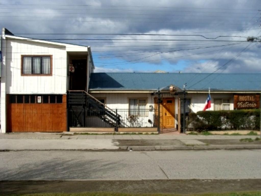 Hostal Victoria *